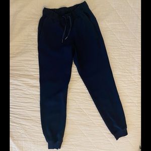 lululemon joggers